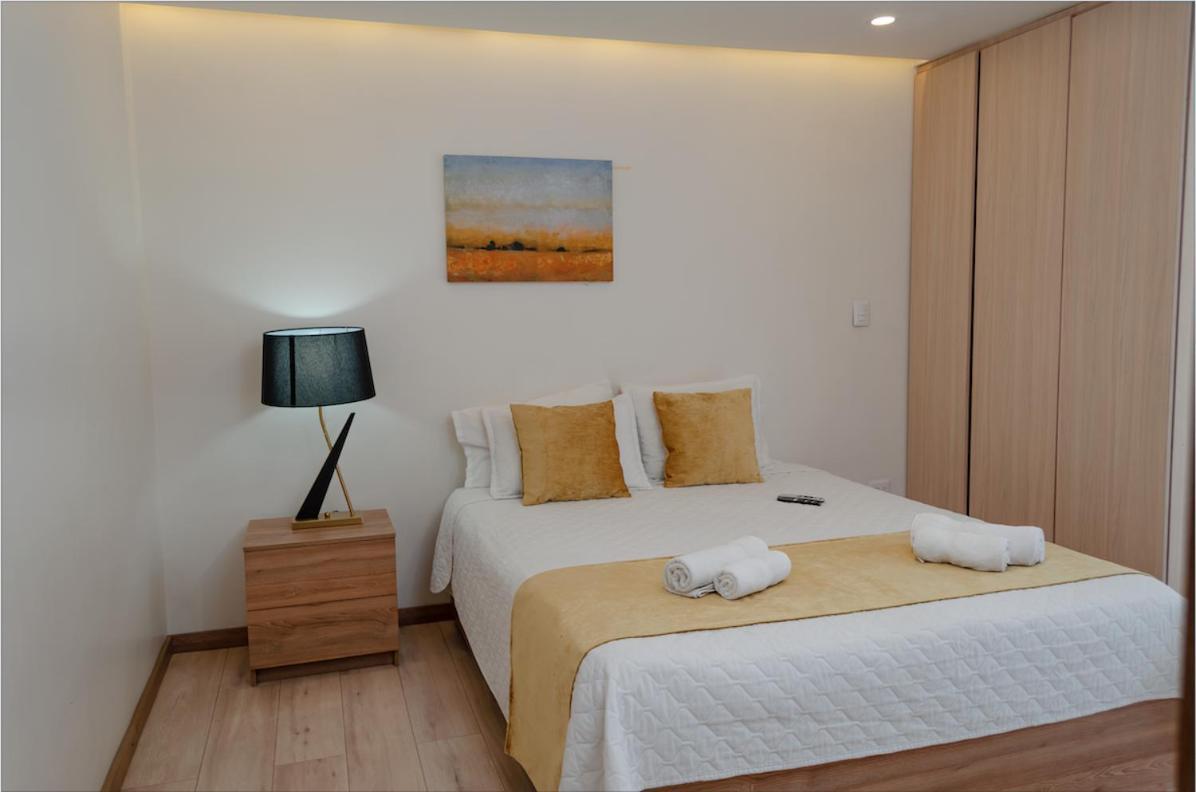 Hotel Bristool Parc - Departments & Suites 昆卡 外观 照片